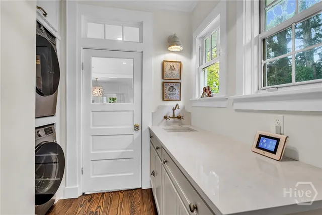 $3,200 | 1108 Bonaventure Road, Savannah, GA 31404