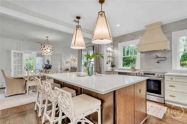 $3,200 | 1108 Bonaventure Road, Savannah, GA 31404