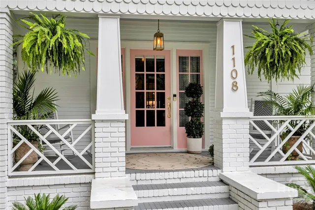 $3,200 | 1108 Bonaventure Road, Savannah, GA 31404