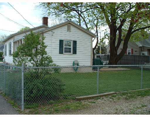 170 Windsor Road Pawtucket, RI 02861 - Photo 6 of 6 Exterior Front.