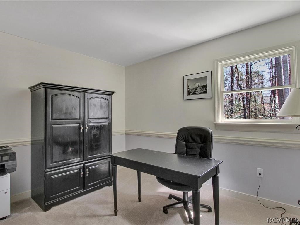 5603 Sandstone Ridge Road Midlothian, VA 23112 - Photo 20 of 39 a workspace with furniture and window