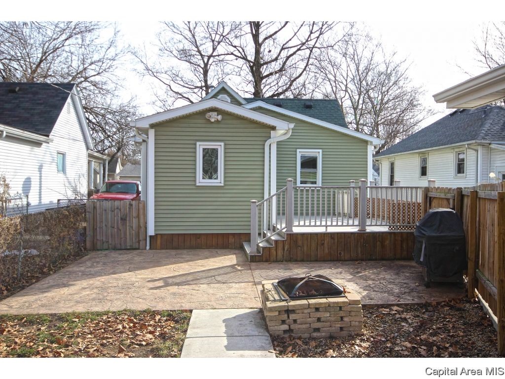 1609 South Walnut Street Springfield, IL 62704 - Photo 28 of 32