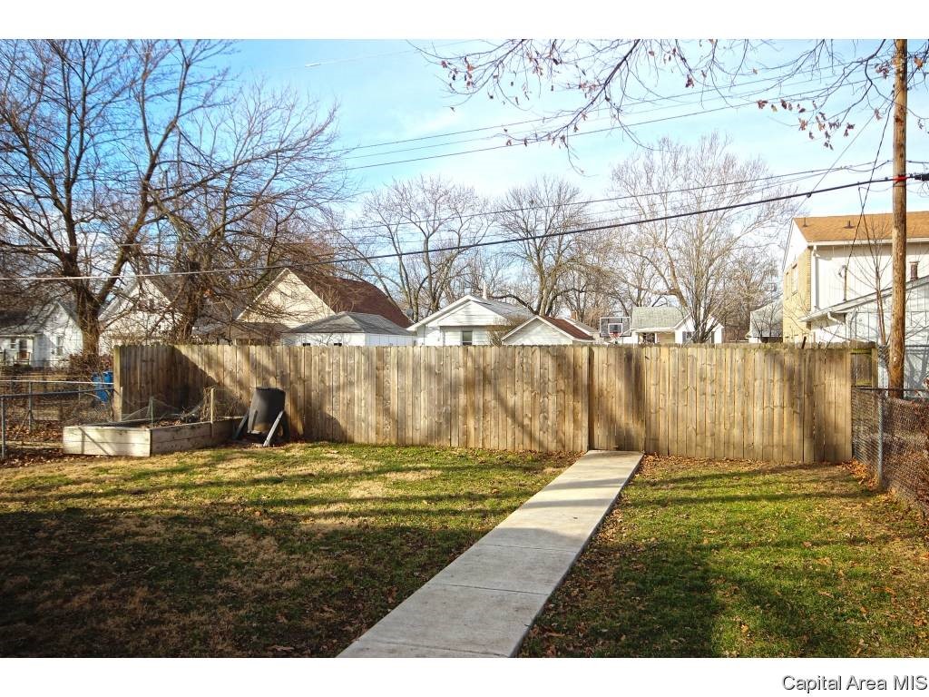 1609 South Walnut Street Springfield, IL 62704 - Photo 30 of 32