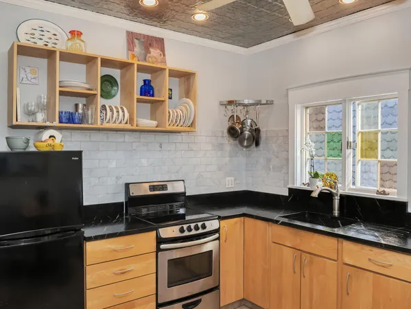 $11,000 | 14 Center Street, Unit E, Provincetown, MA 02657