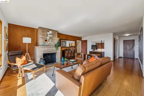 $1,199,000 | 1100 Miller Avenue, Berkeley, CA 94708