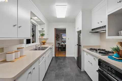 $1,199,000 | 1100 Miller Avenue, Berkeley, CA 94708