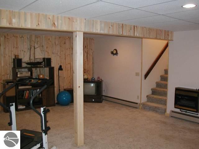 3603 East Long Lake Road Traverse City, MI 49685 - Photo 14 of 15 1694570-13.JPG