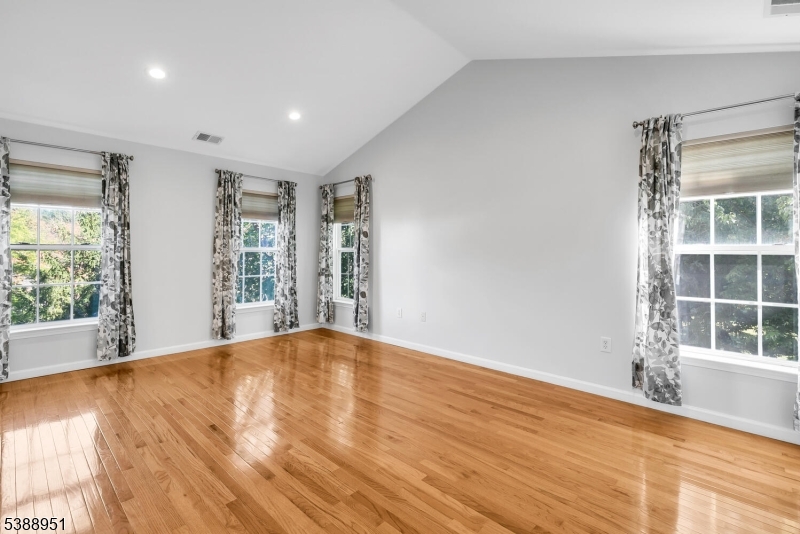 22 Honeyman Road Bernards, NJ 07920 - Photo 26 of 49