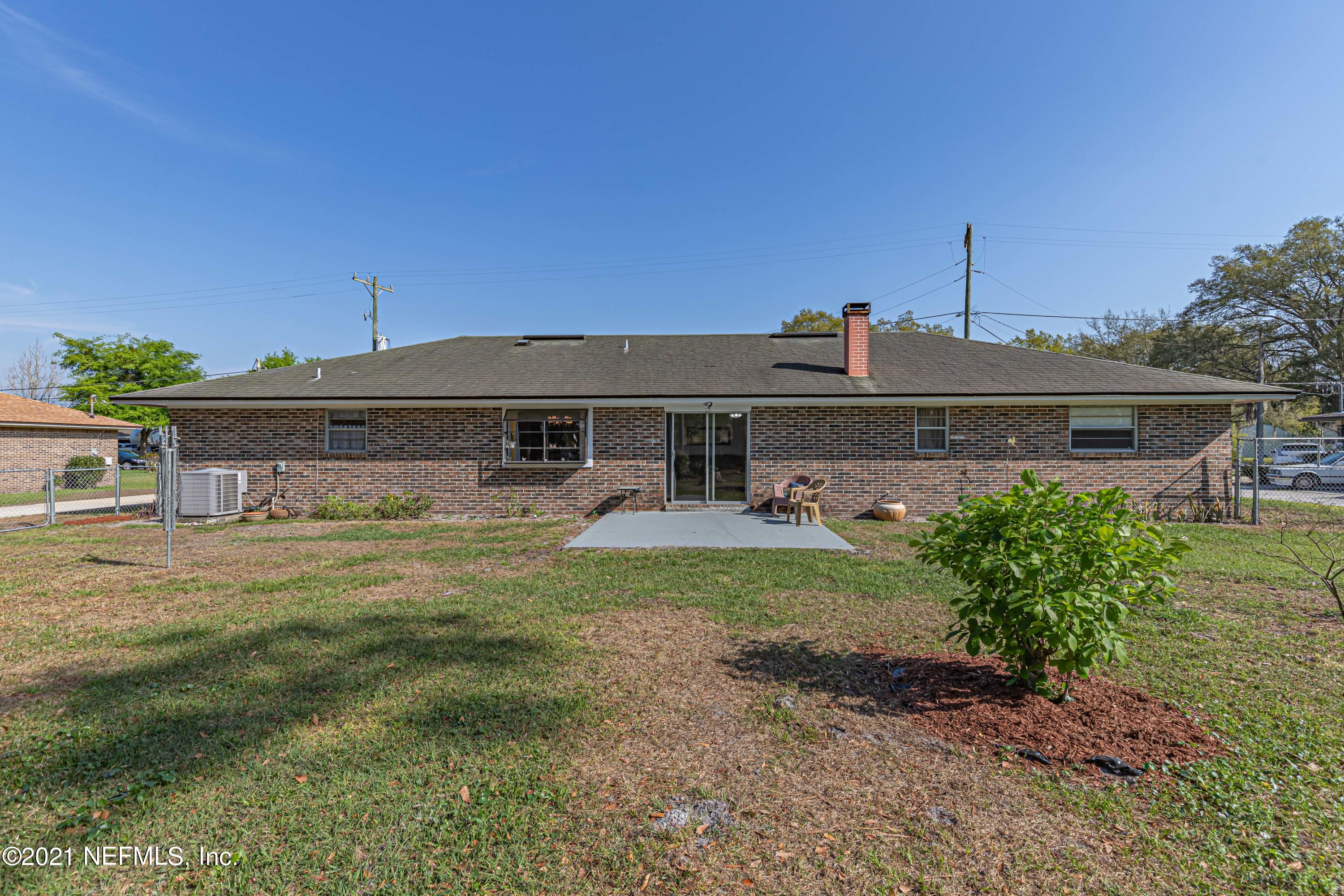 6156 Duclay Road Jacksonville, FL 32244 - Photo 19 of 38 REAR VIEW