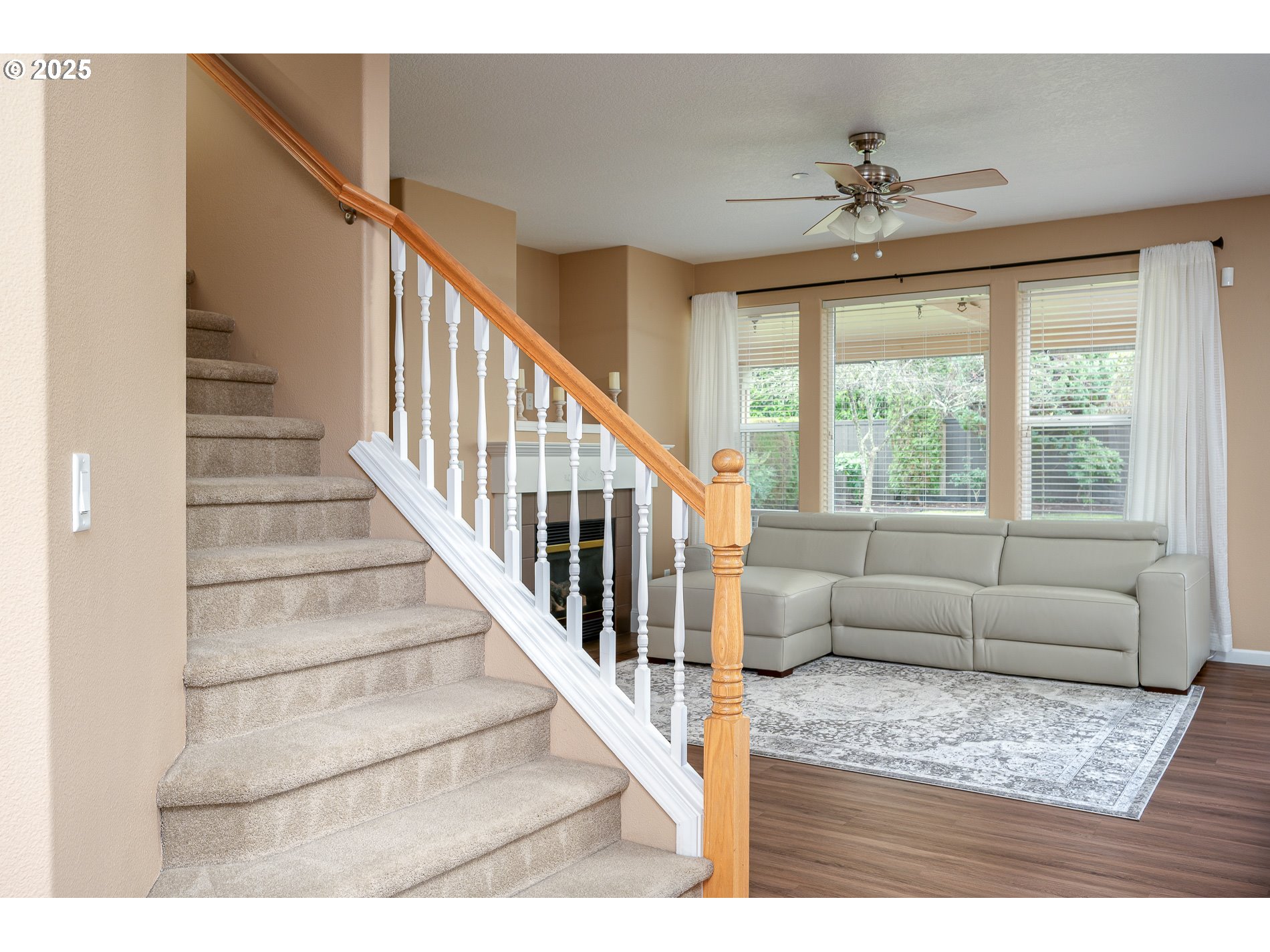 10636 Southwest 43rd Avenue Portland, OR 97219 - Photo 7 of 48 a view of entryway and hall with wooden floor