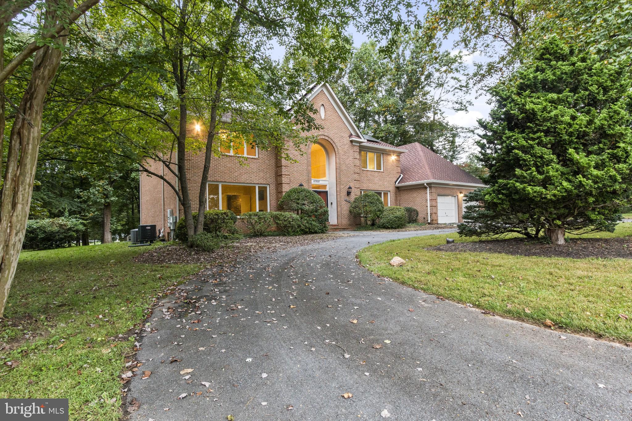 10300 Gary Road Potomac, MD 20854 - Photo 3 of 49