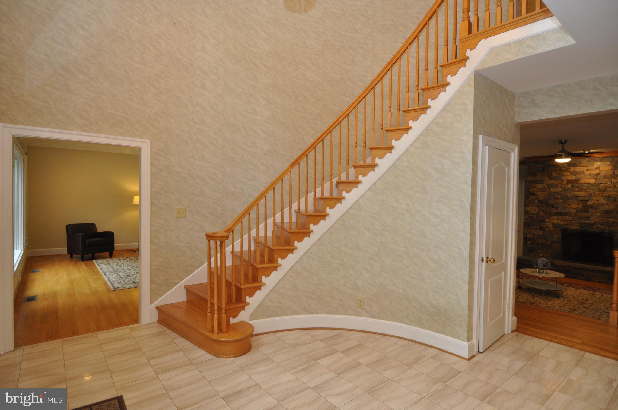 10300 Gary Road Potomac, MD 20854 - Photo 22 of 49
