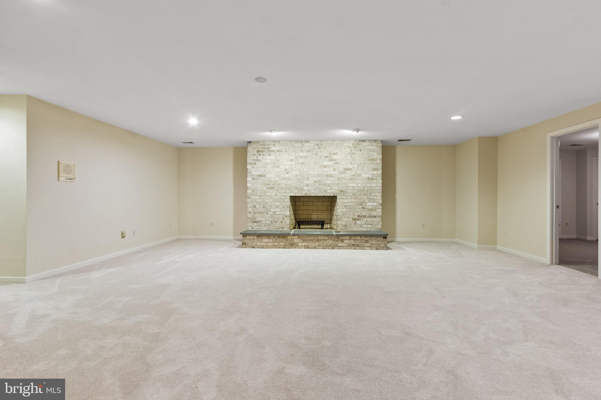10300 Gary Road Potomac, MD 20854 - Photo 40 of 49