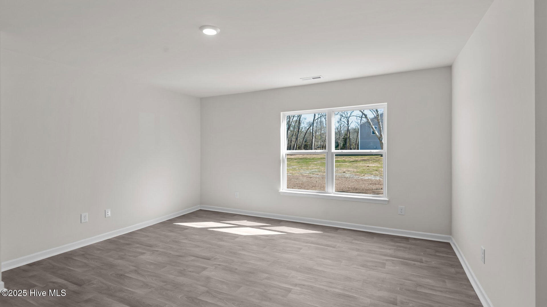 301 Gray Street La Grange, NC 28551 - Photo 18 of 23 301 Gray Street