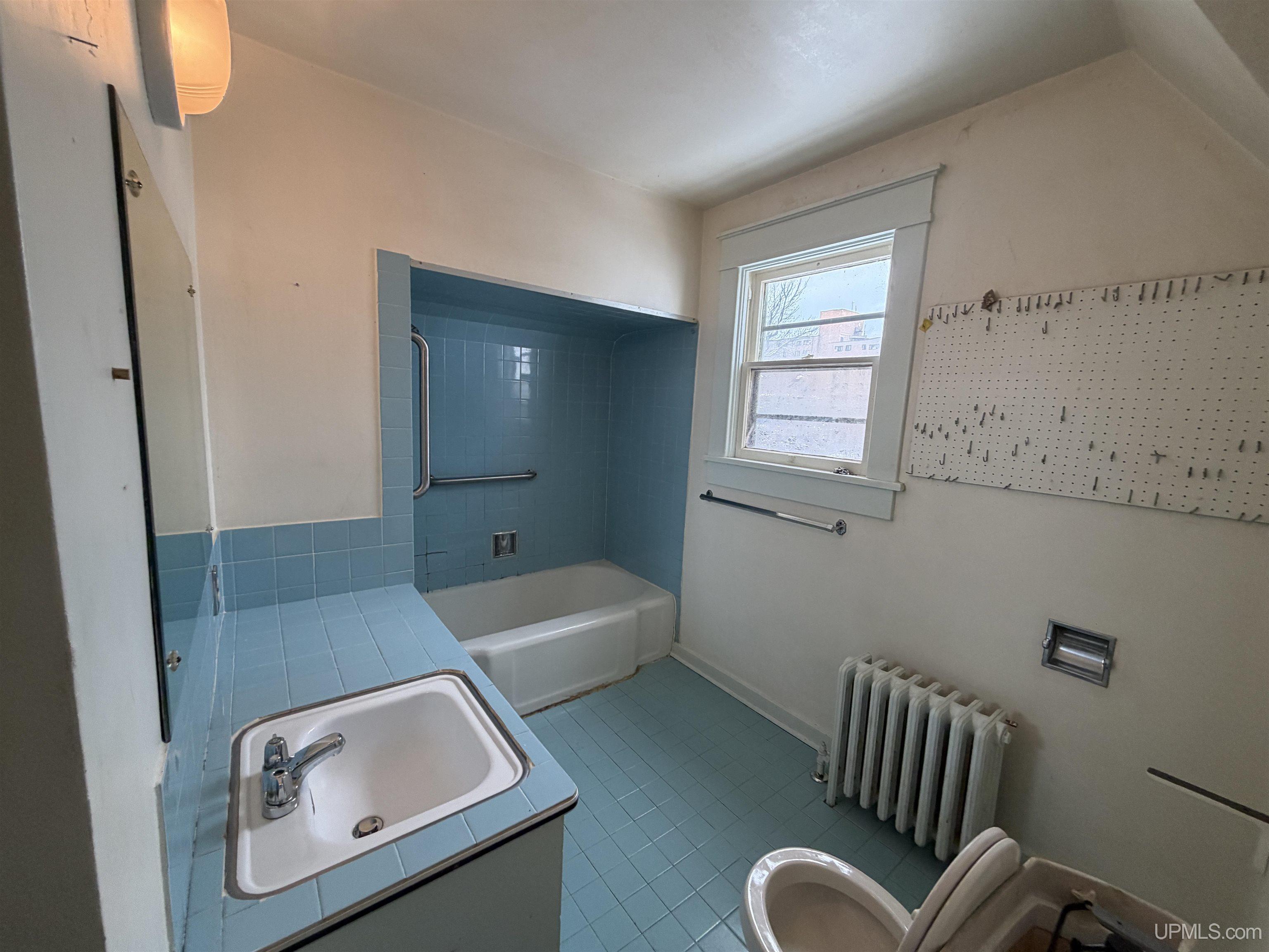 206 East Ridge Street Marquette, MI 49855 - Photo 37 of 92