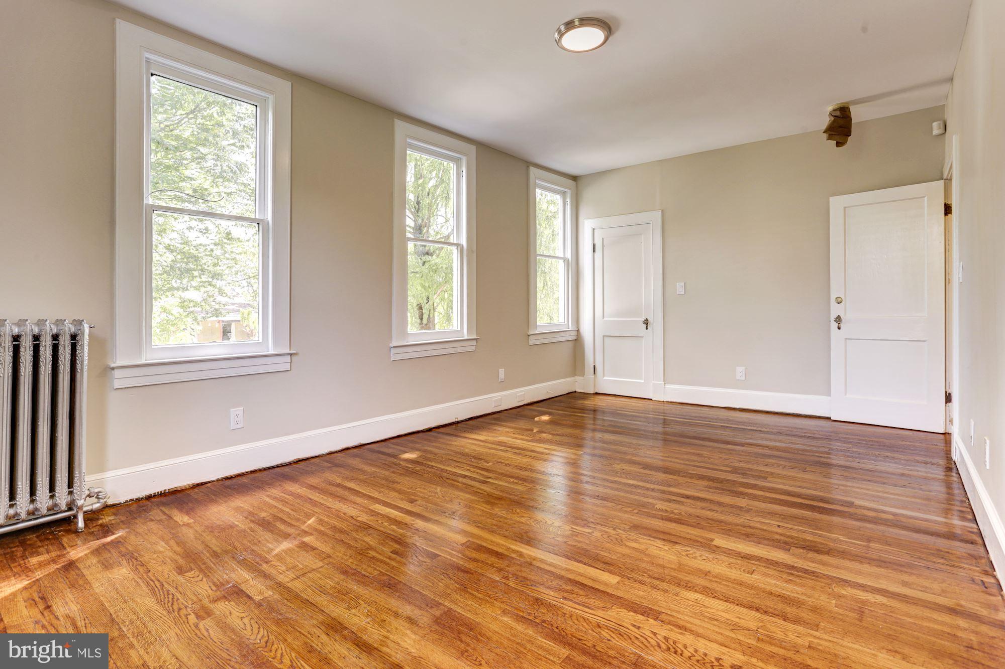 5128 South Rolling Road Baltimore, MD 21227 - Photo 22 of 37 Bedroom 2