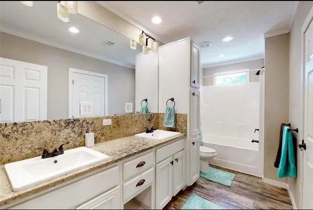 $525,000 | 100 Patriots Place, Somerville, TX 77879