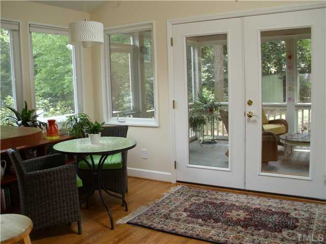 2823 Barmettler Street Raleigh, NC 27607 - Photo 5 of 24 Photo 5