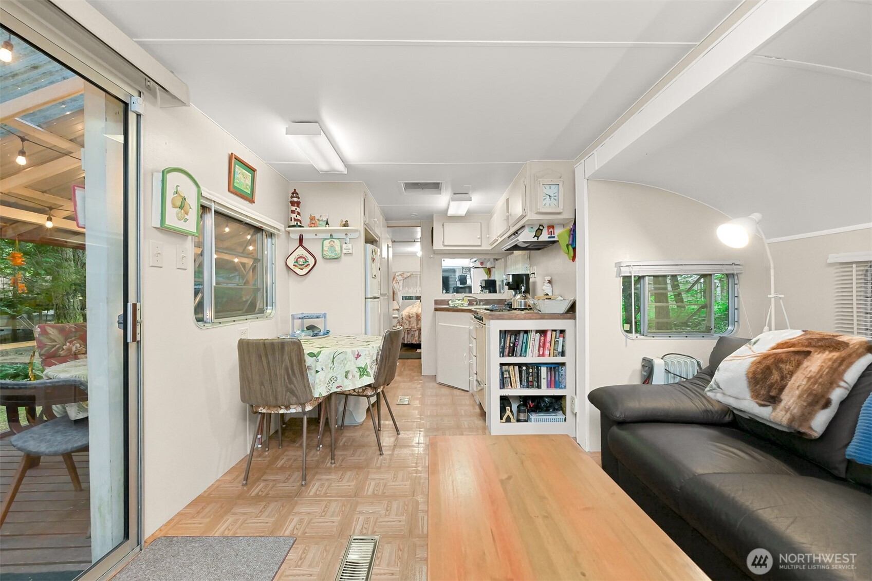 1107 Birch Lane Maple Falls, WA 98266 - Photo 4 of 40 a living room with furniture and a large window
