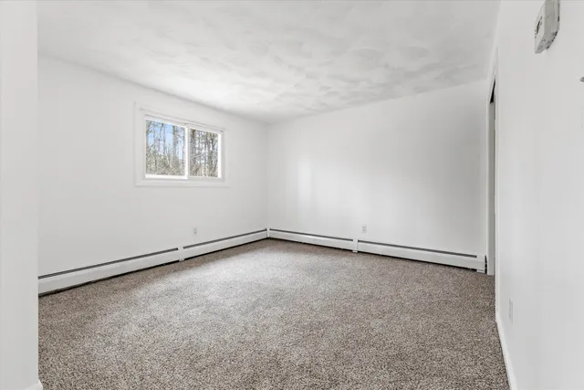 $519,900 | 8 Iroquois Circle, Londonderry, NH 03053