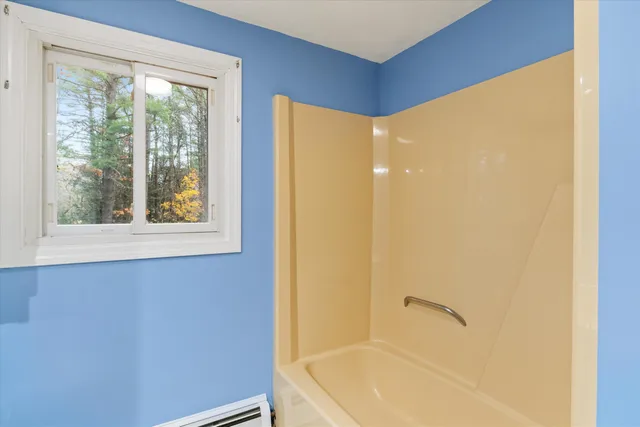 $519,900 | 8 Iroquois Circle, Londonderry, NH 03053