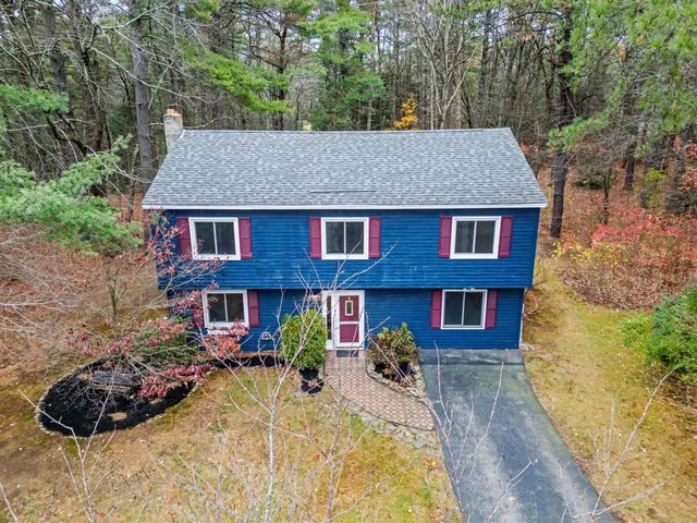 $519,900 | 8 Iroquois Circle, Londonderry, NH 03053