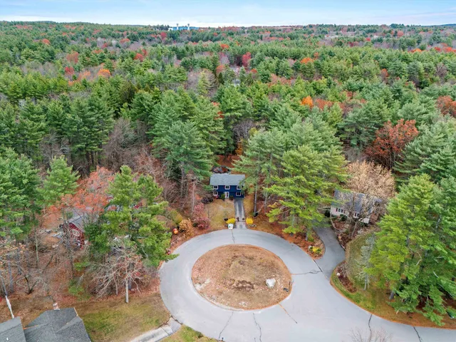 $519,900 | 8 Iroquois Circle, Londonderry, NH 03053