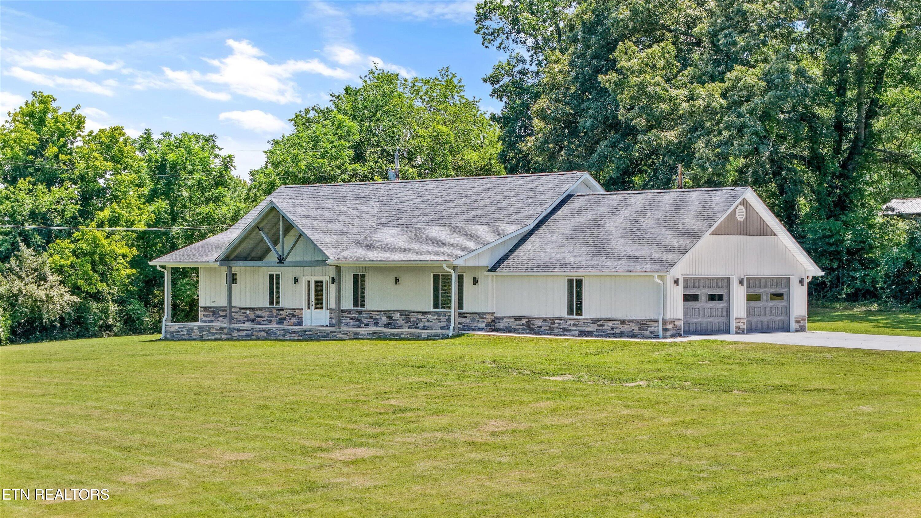 131 Burrville Road Sunbright, TN 37872 - Photo 9 of 55 02-131 Burrville Rd03