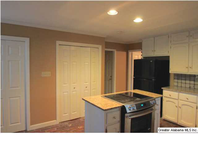 2036 Shagbark Road Birmingham, AL 35244 - Photo 6 of 32
