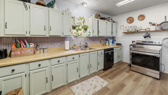 $225,000 | 39 Park Street, Dexter, ME 04930