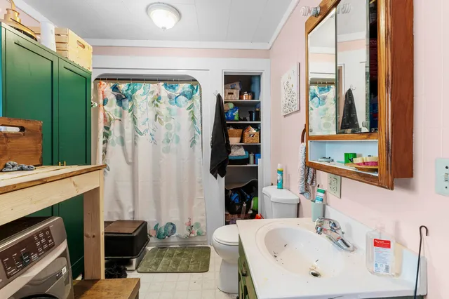 $225,000 | 39 Park Street, Dexter, ME 04930