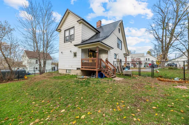 $225,000 | 39 Park Street, Dexter, ME 04930