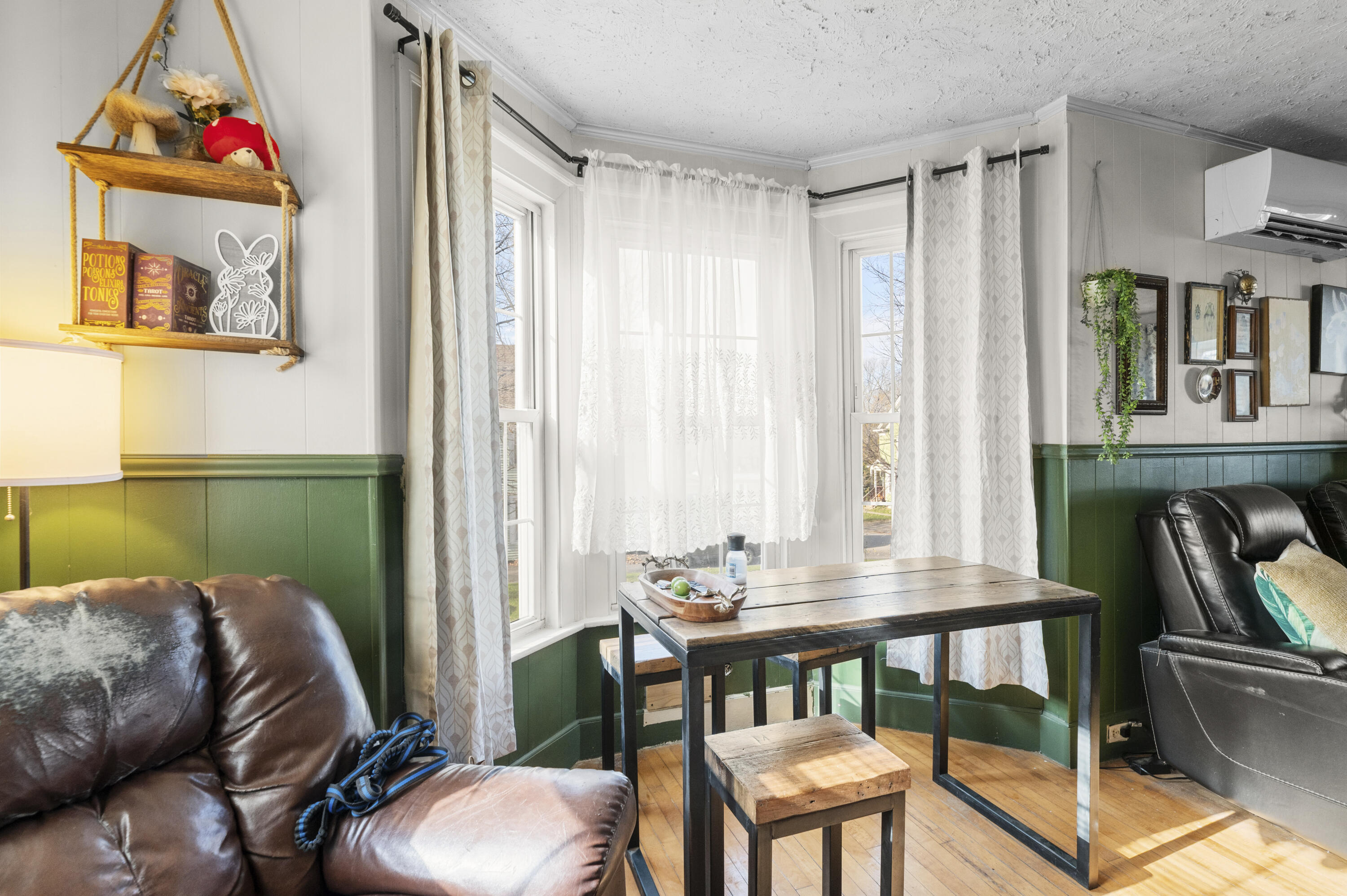 39 Park Street Dexter, ME 04930 - Photo 5 of 47 DSC_8222