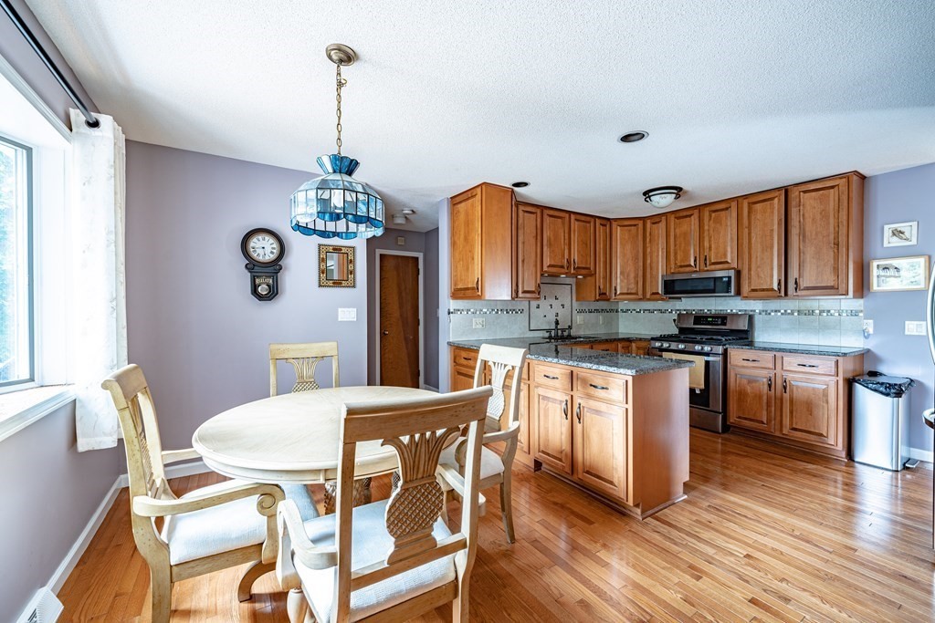 15 Channing Road East Longmeadow, MA 01108 - Photo 9 of 26