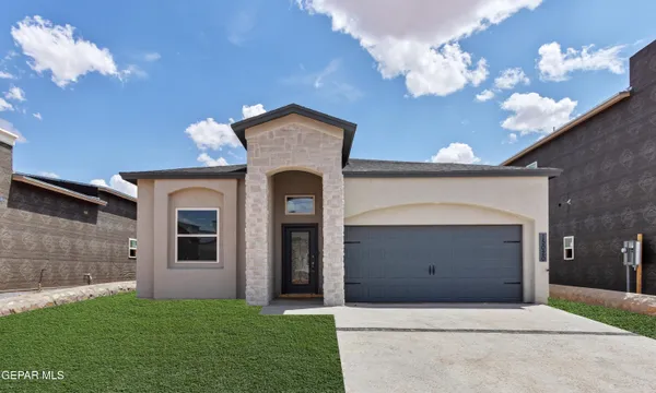 $304,950 | 129 Windmill, Santa Teresa, NM 88008