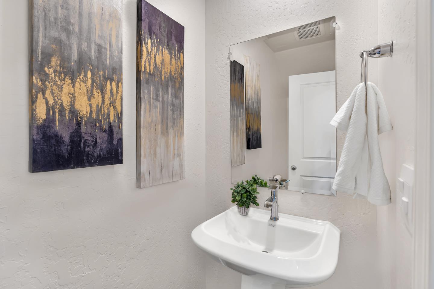 408 Rice Way Los Banos, CA 93635 - Photo 5 of 30 Gallery Image 5