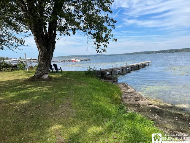 $800,000 | 4438 West Lake Road, Chautauqua, NY 14757