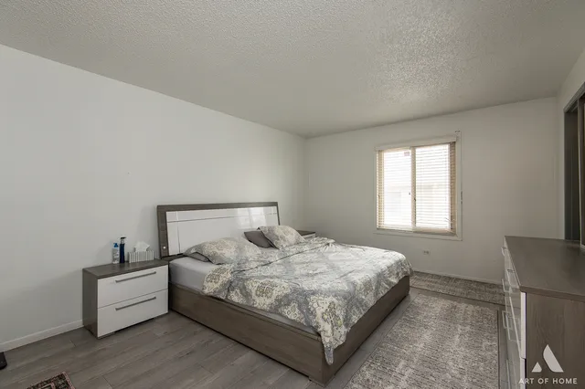 $289,900 | 15713 Orlan Brook Drive, Unit 100, Orland Park, IL 60462