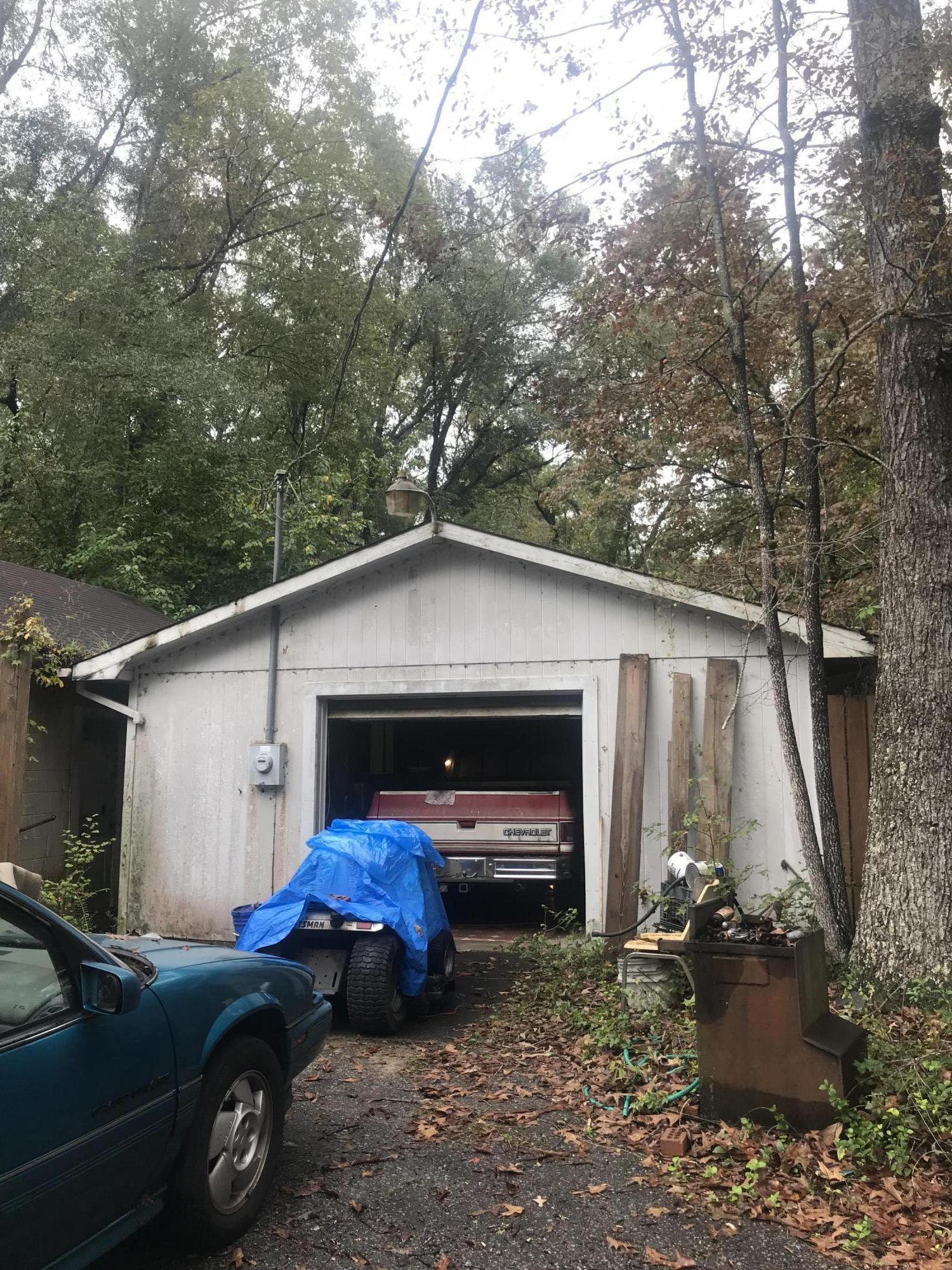2098 Hiers Corner Road Walterboro, SC 29488 - Photo 27 of 34 Detached Garage