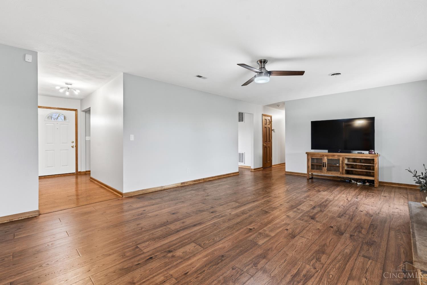 3907 Springboro Road Lebanon, OH 45036 - Photo 9 of 41