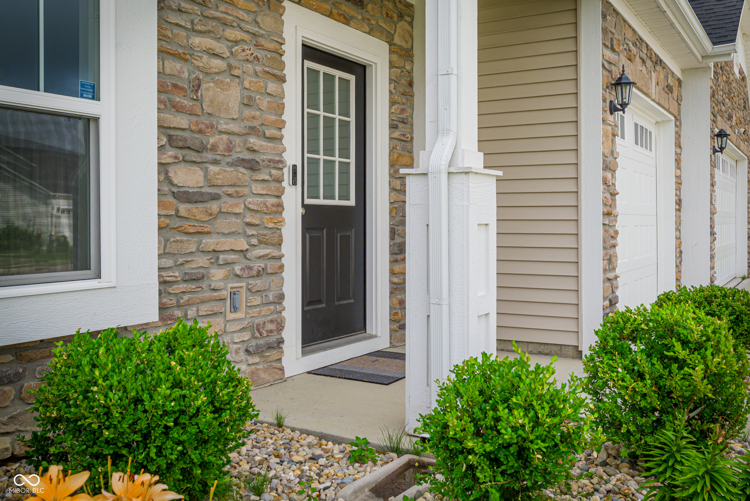 7147 Prelude Road Brownsburg, IN 46112 - Photo 3 of 39 Gallery Image 3