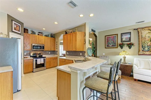 $630,000 | 4211 30th Lane East, Bradenton, FL 34208