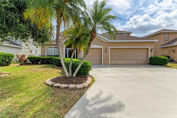 $630,000 | 4211 30th Lane East, Bradenton, FL 34208