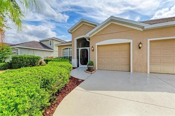 $630,000 | 4211 30th Lane East, Bradenton, FL 34208