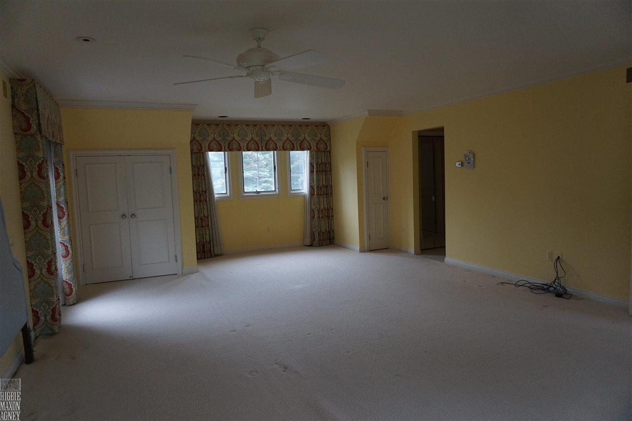 295 Lincoln Road Grosse Pointe, MI 48230 - Photo 20 of 36 50044150-19.JPG