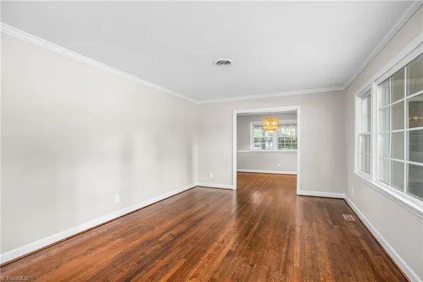 $2,200 | 701 North Peace Haven Road, Winston-Salem, NC 27104