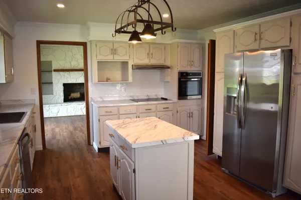 $349,900 | 3306 West Cumberland Avenue, Middlesboro, KY 40965