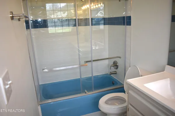 $349,900 | 3306 West Cumberland Avenue, Middlesboro, KY 40965