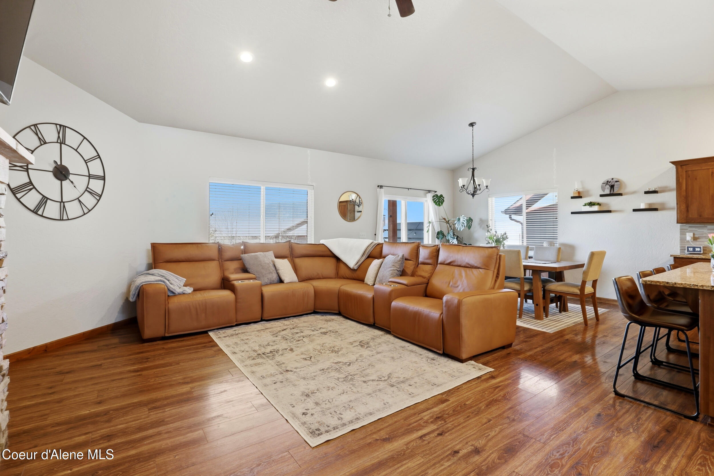 13421 North Shimmering Court Rathdrum, ID 83858 - Photo 17 of 48 22_img_3785