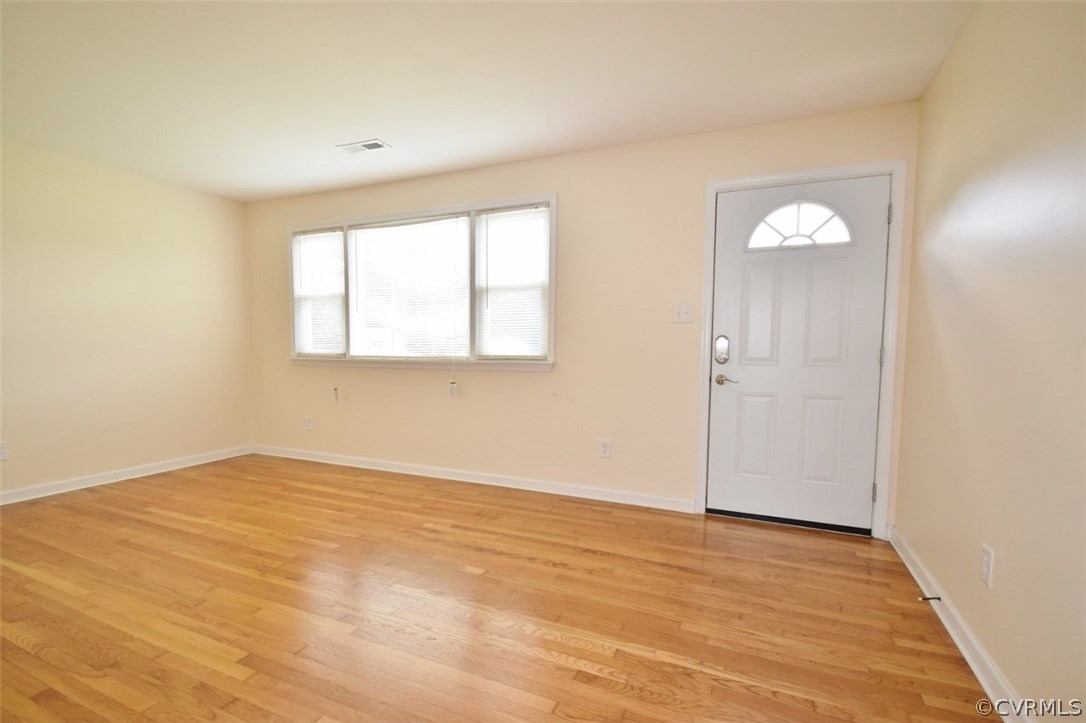 20716 Little Road Petersburg, VA 23803 - Photo 3 of 21 Gallery Image 3